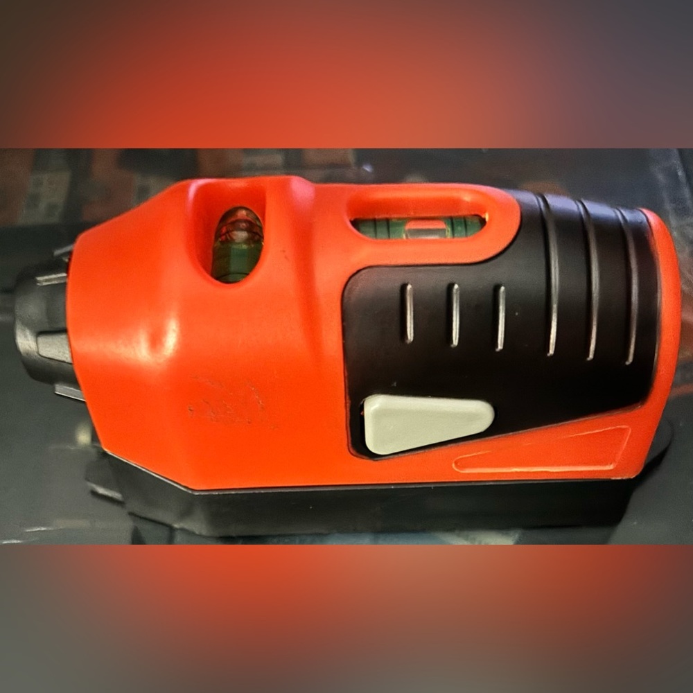 Mini Portable Vertical Laser Spirit Level Laser Straight Level 90 Degree